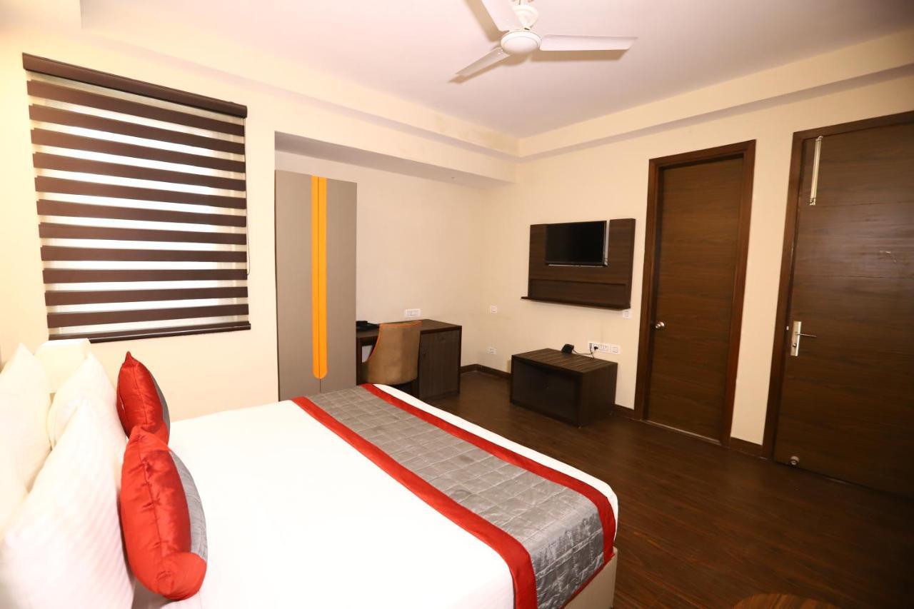 Hotel Azulo Inn Bhikaji Cama Place Delhi - Couple Friendly Local Ids Accepted Nova Deli Exterior foto